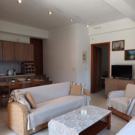 Efi'S Guest House Áyios Dhimítrios エクステリア 写真